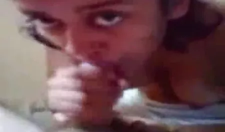 તેમણે ભારતીય કોલેજ પક્ષો Fucks મમ્મી મારે તને ચોદવિ છે છેતરપિંડી, ગર્લફ્રેન્ડ અને cums! S5:E10