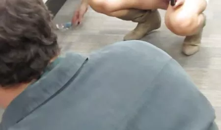 અતિ સુંદર કિશોર કે કિશોરી Arwen સોનું fucked માં ભારતીય વિદ્યાર્થીઓ જૂથ porn ડીપ તેના asshole