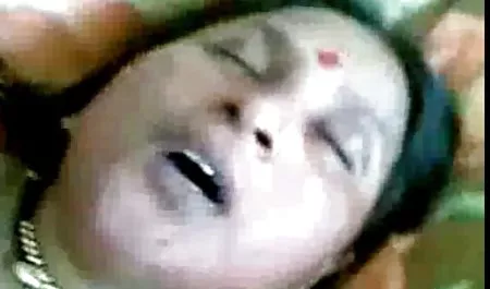 Babes મોટા નિતંબ પોર્ન વિડિયો સાથે વિદ્યાર્થીઓ રંધાતા માંસમાંથી નીકળતી ચરબી કમ