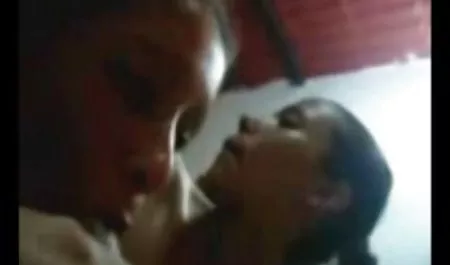 નથી જે બીભત્સ Fucks 2 સફેદ bitches પોર્ન યુવાન વિદ્યાર્થીઓ