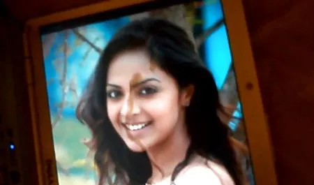 કાળી Artemis નશામાં વિદ્યાર્થીઓ porn લે masseurs હાર્ડ લોડો પર મસાજ ટેબલ