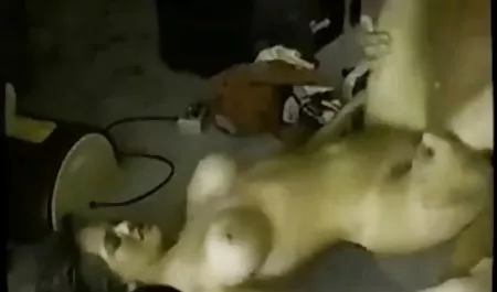 એલેક્સ ગ્રે Fucks સાવકા પિતા પોર્ન નશામાં ભારતીય વિદ્યાર્થીઓ મોહક પછી જ્યારે તેમણે જાસૂસી કરવામાં આવી હતી