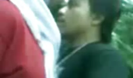 હોટ BFF ભારતીય pornovisione વસંત બ્રેક મારવી ફેસ્ટ